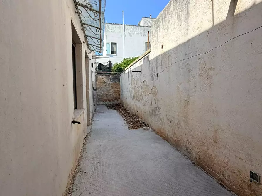 Immagine 29 di Appartamento in vendita  a Lequile