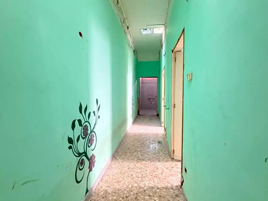 Immagine 16 di Appartamento in vendita  a Lequile