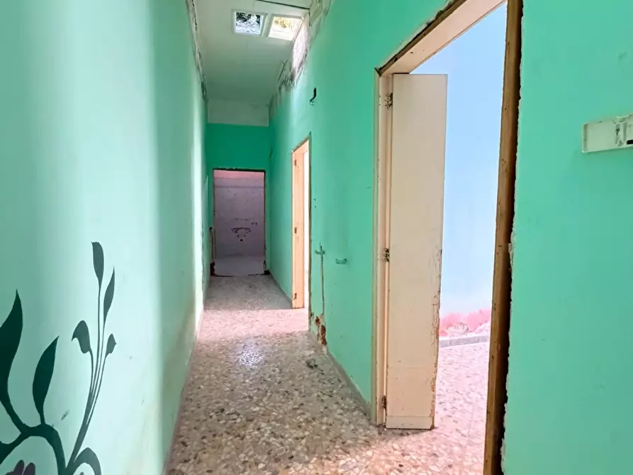 Immagine 14 di Appartamento in vendita  a Lequile