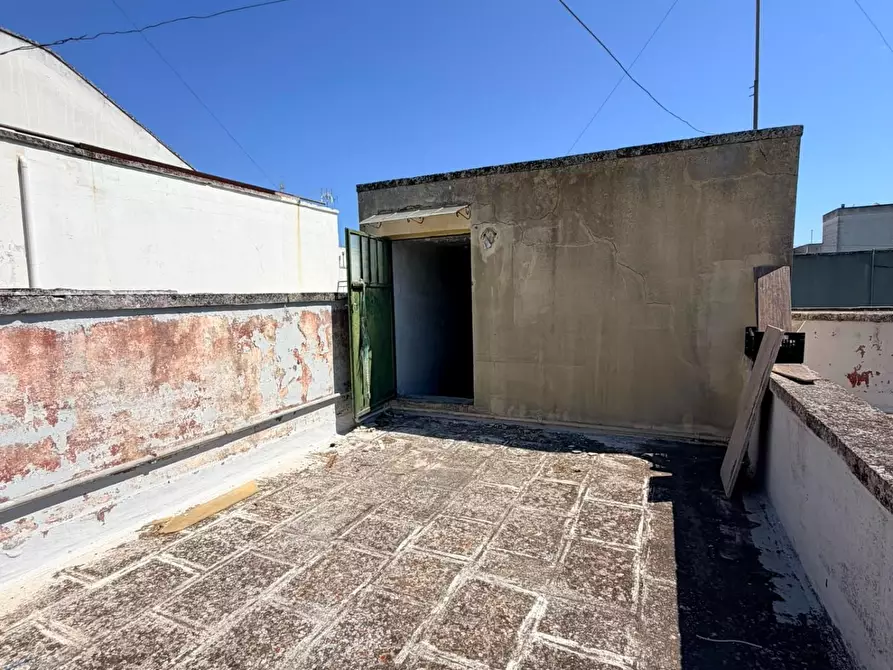 Immagine 34 di Appartamento in vendita  a Lequile