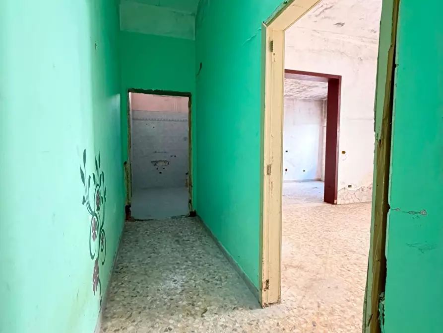 Immagine 15 di Appartamento in vendita  a Lequile