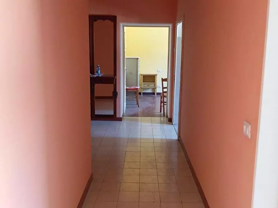 Immagine 16 di Appartamento in vendita  a Poggibonsi