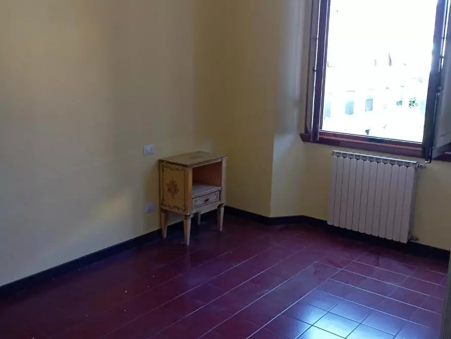 Immagine 15 di Appartamento in vendita  a Poggibonsi