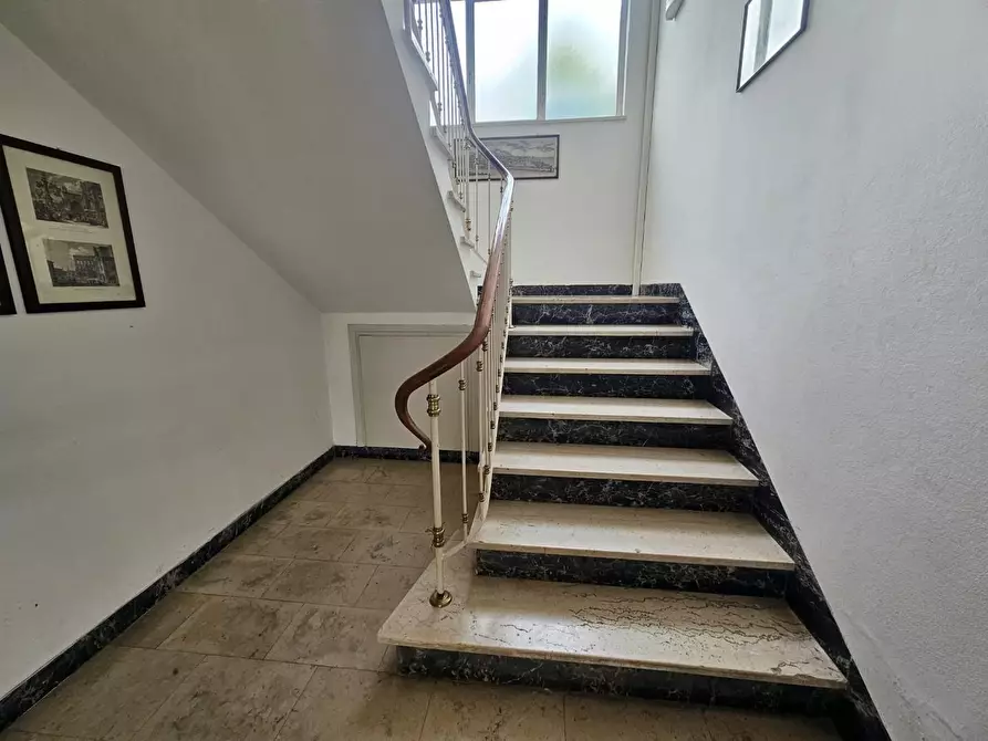 Immagine 18 di Appartamento in vendita  a Pontedera