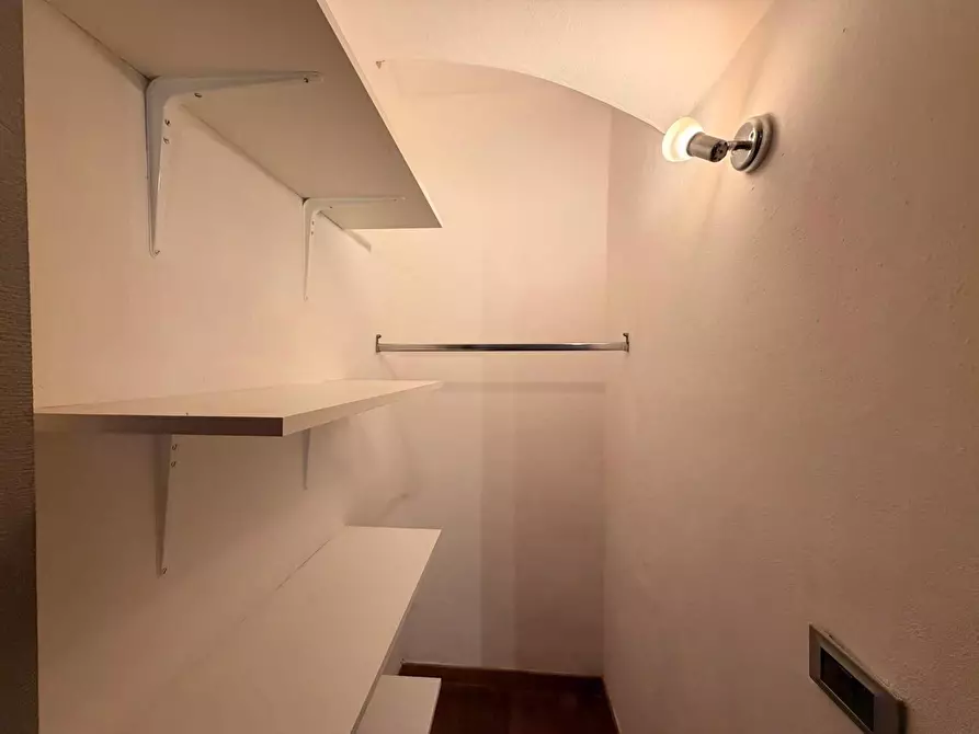 Immagine 11 di Appartamento in vendita  a Empoli