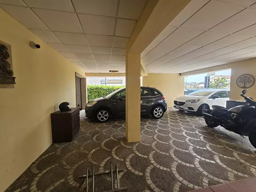 Immagine 15 di Appartamento in vendita  a Pontedera