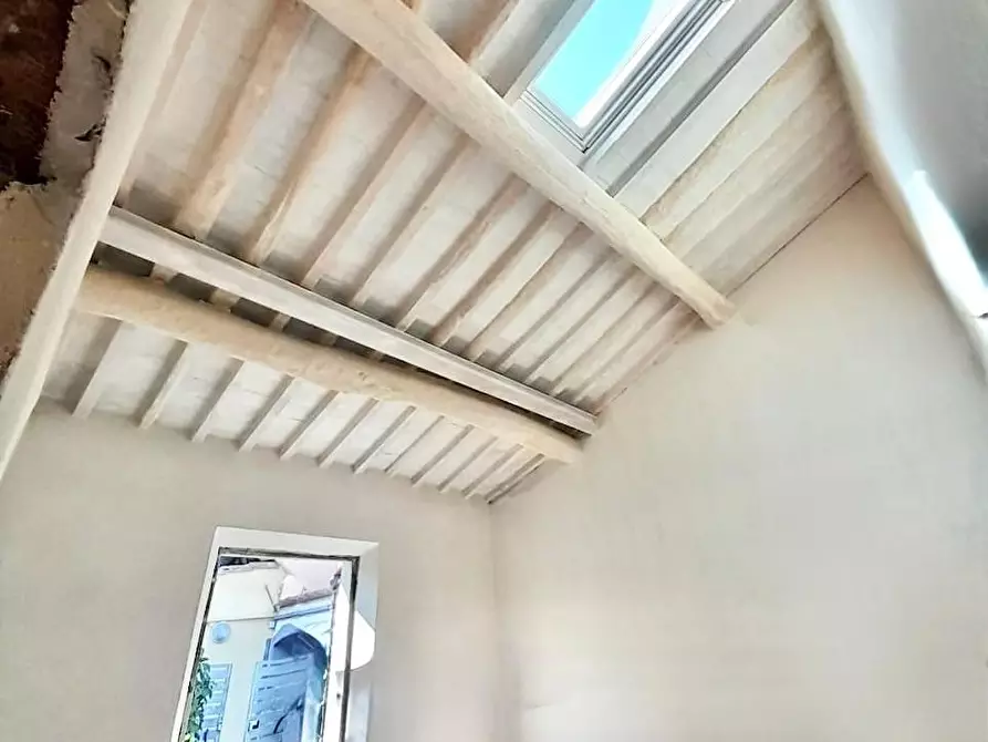 Immagine 7 di Villa in vendita  a Pisa