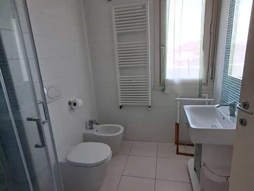 Immagine 13 di Appartamento in affitto  a Pontedera
