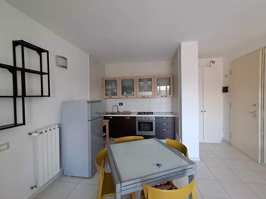 Immagine 9 di Appartamento in affitto  a Pontedera