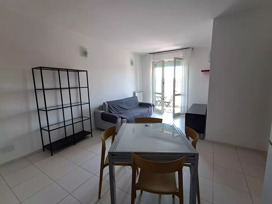 Immagine 2 di Appartamento in affitto  a Pontedera
