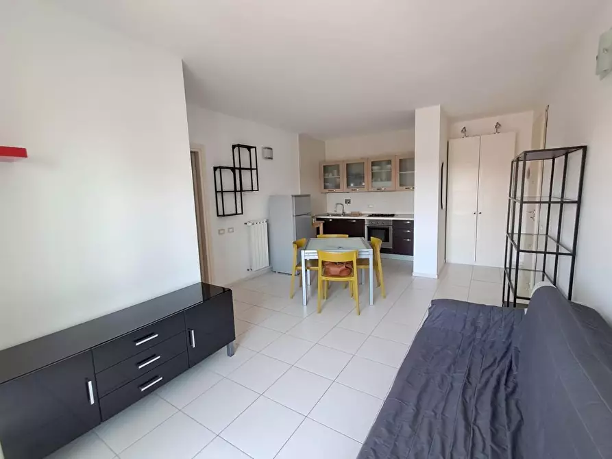 Immagine 4 di Appartamento in affitto  a Pontedera