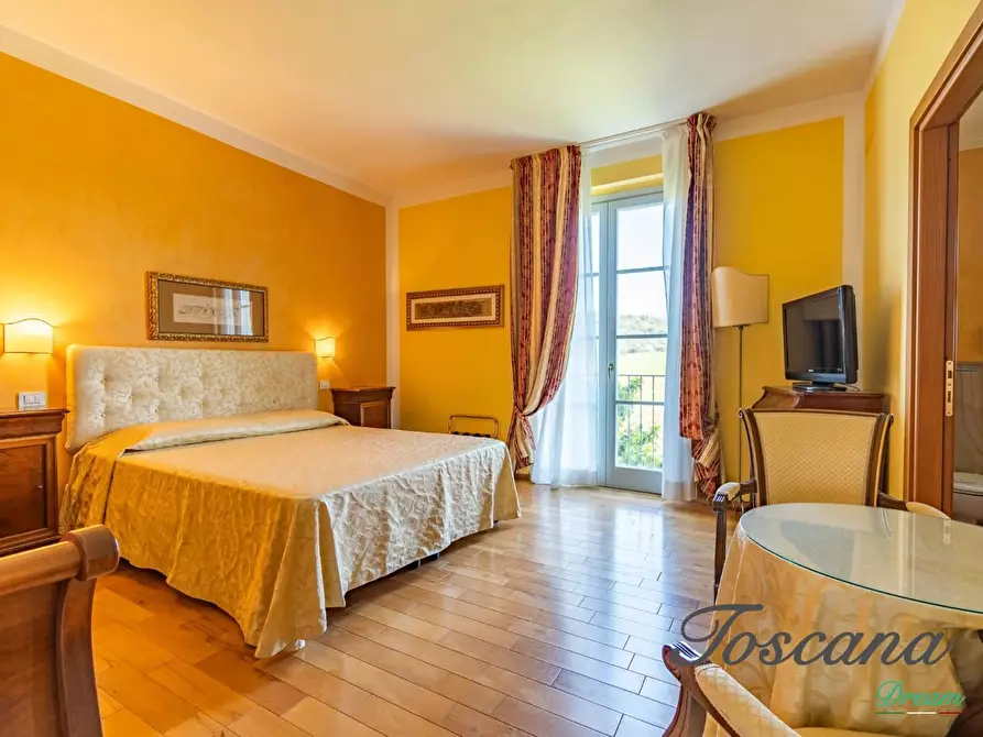 Immagine 20 di Villa in vendita  a Capalbio