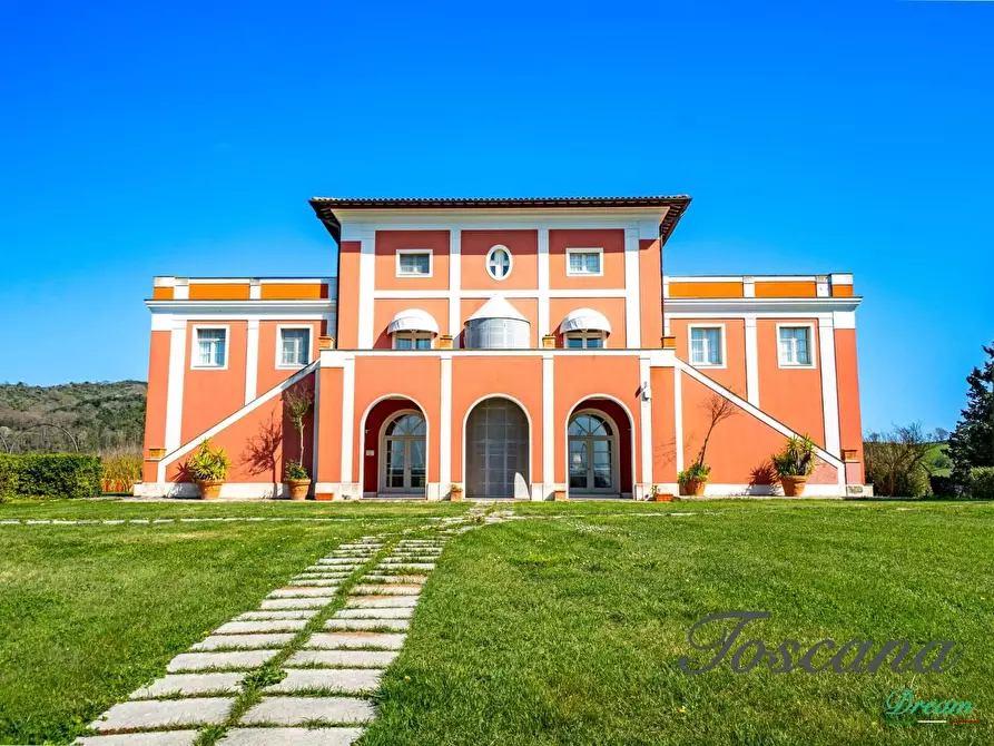 Immagine 35 di Villa in vendita  a Capalbio