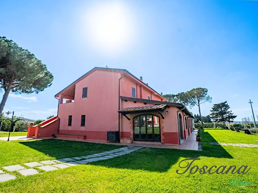 Immagine 42 di Villa in vendita  a Capalbio