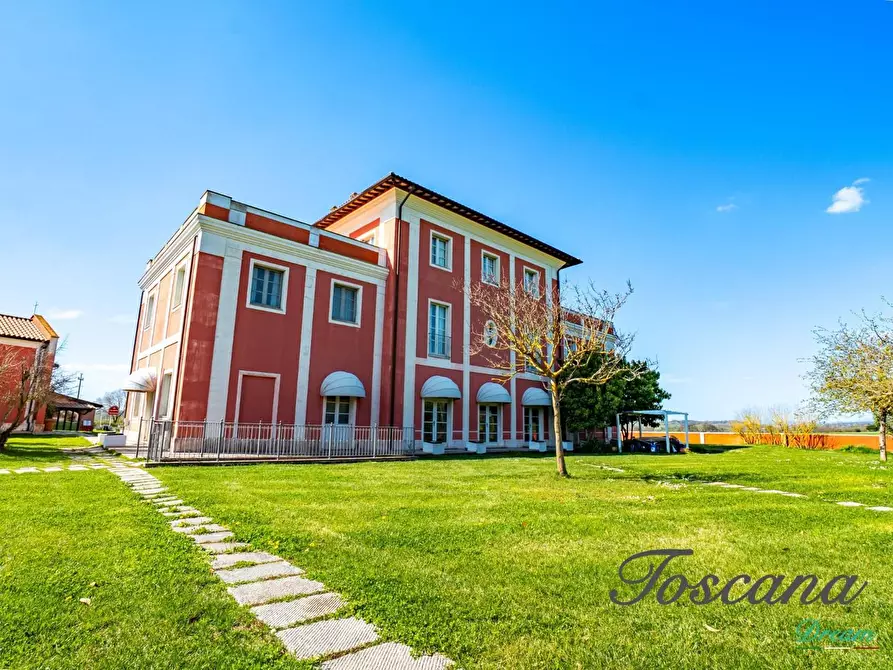 Immagine 37 di Villa in vendita  a Capalbio