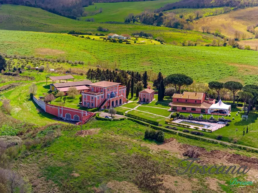 Immagine 4 di Villa in vendita  a Capalbio