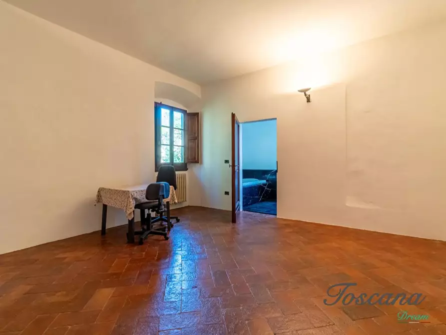 Immagine 63 di Villa in vendita  a Firenze