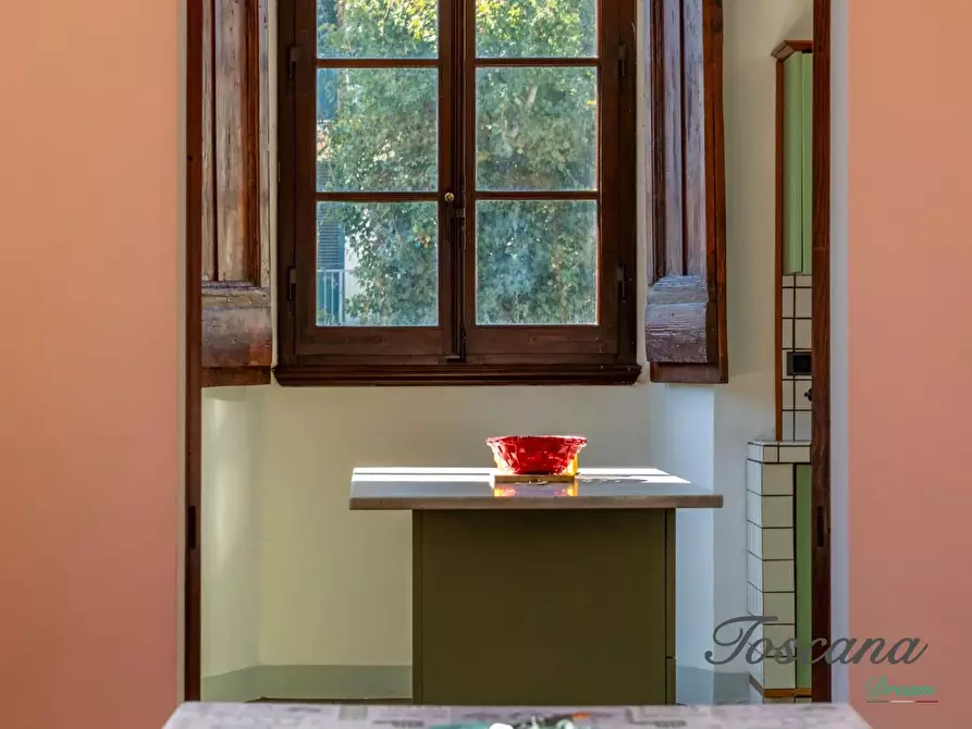 Immagine 32 di Villa in vendita  a Firenze