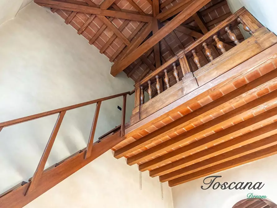 Immagine 75 di Villa in vendita  a Firenze