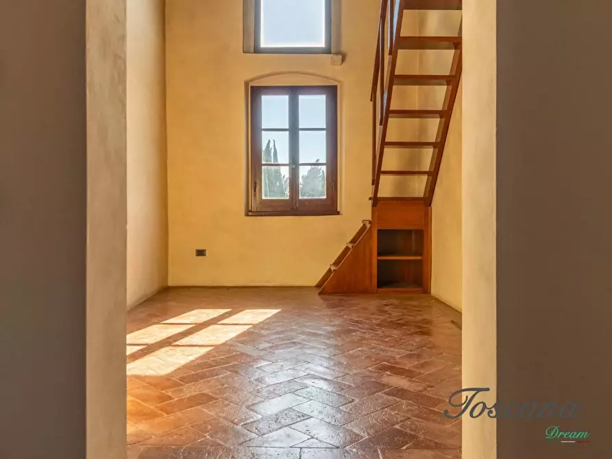 Immagine 73 di Villa in vendita  a Firenze