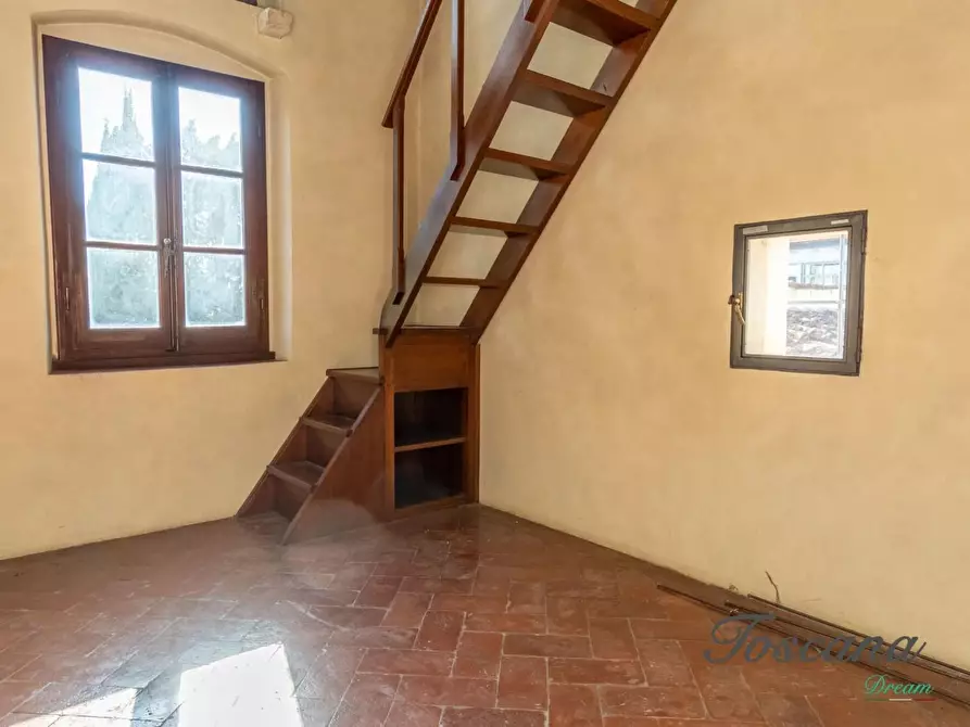 Immagine 74 di Villa in vendita  a Firenze