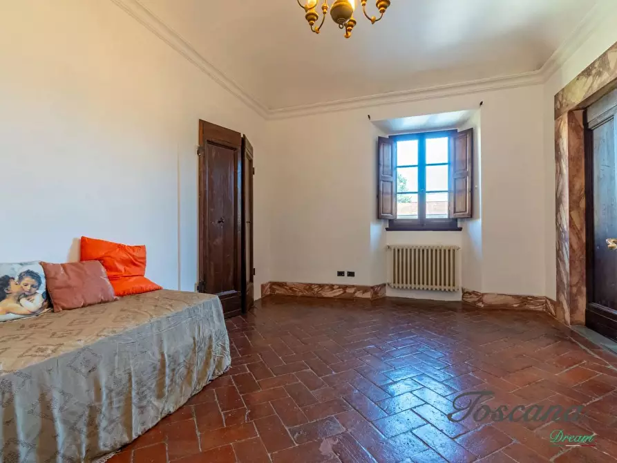 Immagine 61 di Villa in vendita  a Firenze