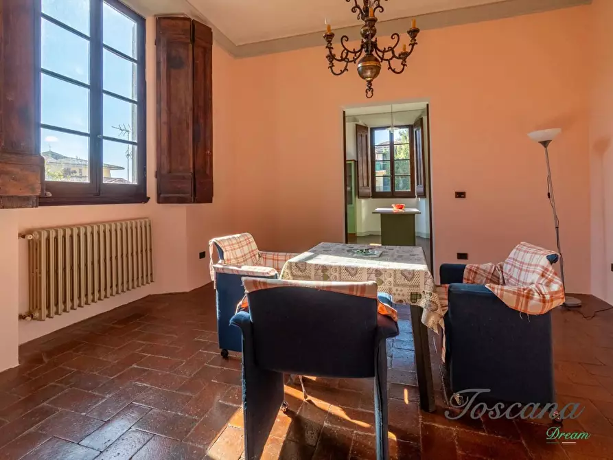 Immagine 45 di Villa in vendita  a Firenze