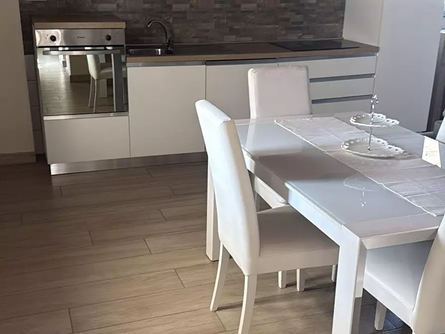 Immagine 2 di Appartamento in affitto  a Calcinaia