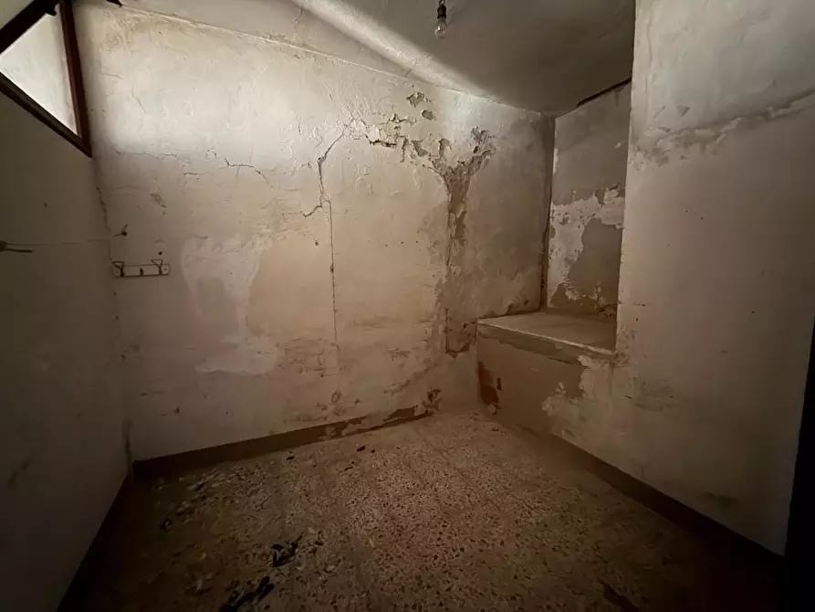 Immagine 6 di Porzione di casa in vendita  a Santa Maria A Monte