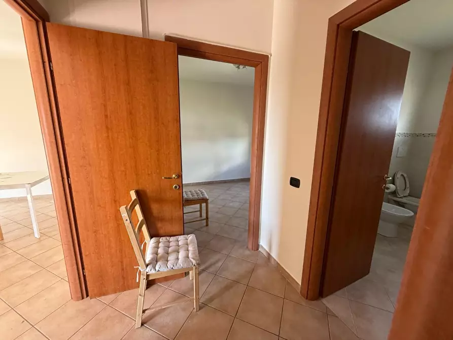 Immagine 13 di Appartamento in vendita  a Pontedera
