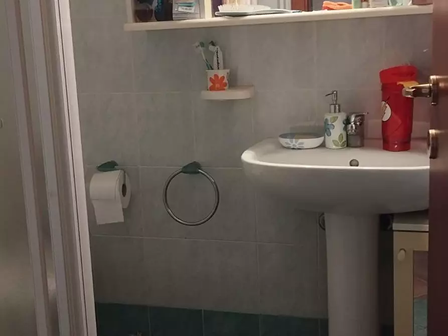 Immagine 8 di Appartamento in vendita  a Cascina