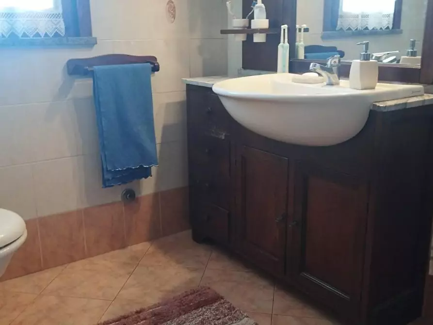 Immagine 6 di Appartamento in vendita  a Cascina