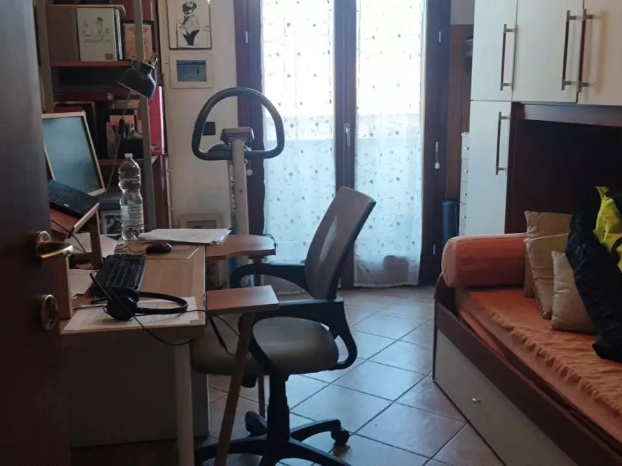 Immagine 9 di Appartamento in vendita  a Cascina