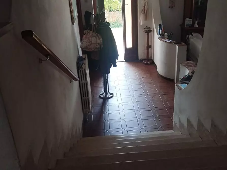 Immagine 8 di Villa in vendita  a Cascina