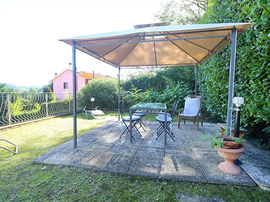 Immagine 6 di Casa bifamiliare in vendita  a Fauglia