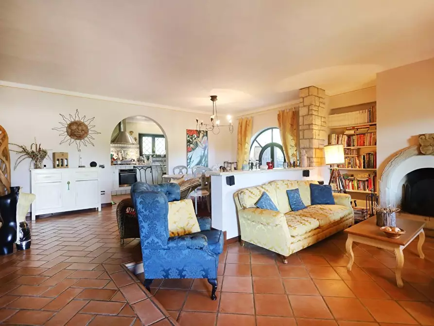 Immagine 8 di Casa bifamiliare in vendita  a Fauglia