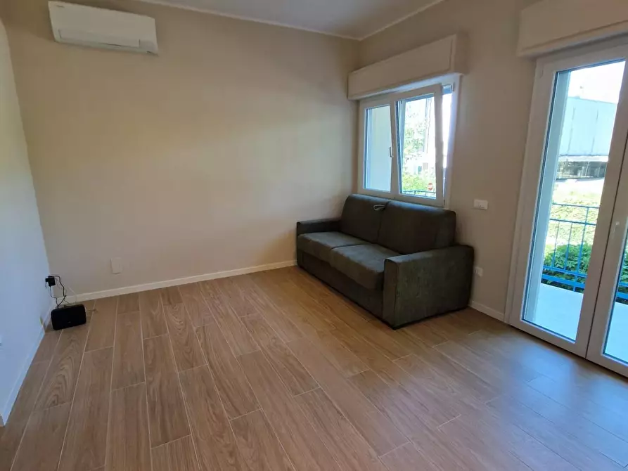 Immagine 2 di Appartamento in vendita  a Forte Dei Marmi