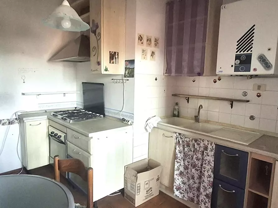 Immagine 2 di Appartamento in vendita  a Pisa