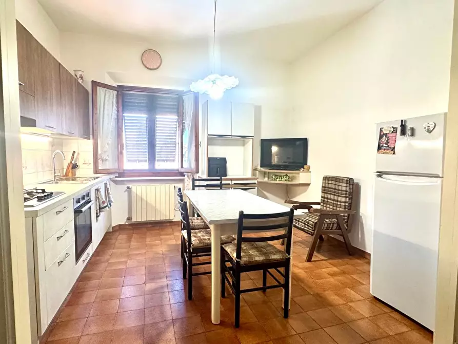 Immagine 11 di Appartamento in vendita  a Empoli