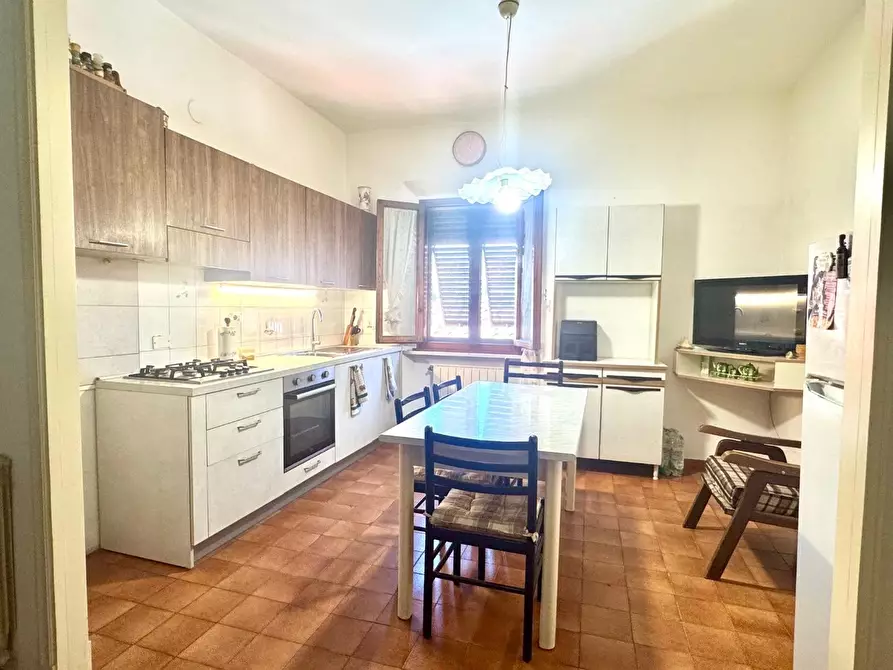 Immagine 10 di Appartamento in vendita  a Empoli