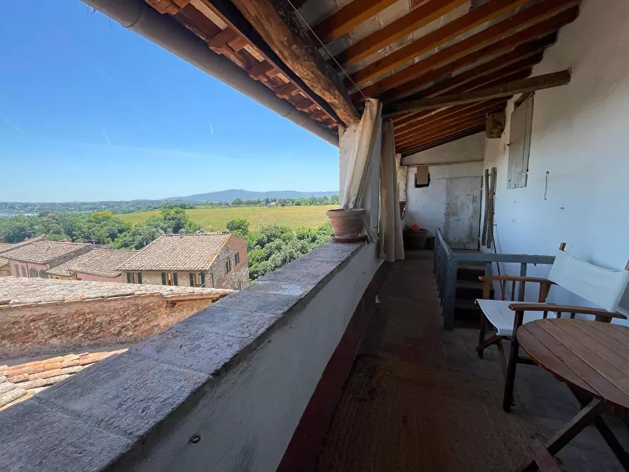 Immagine 38 di Appartamento in vendita  a Colle Di Val D'elsa