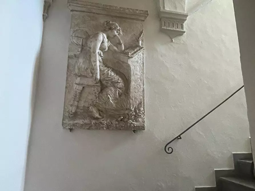 Immagine 44 di Appartamento in vendita  a Colle Di Val D'elsa