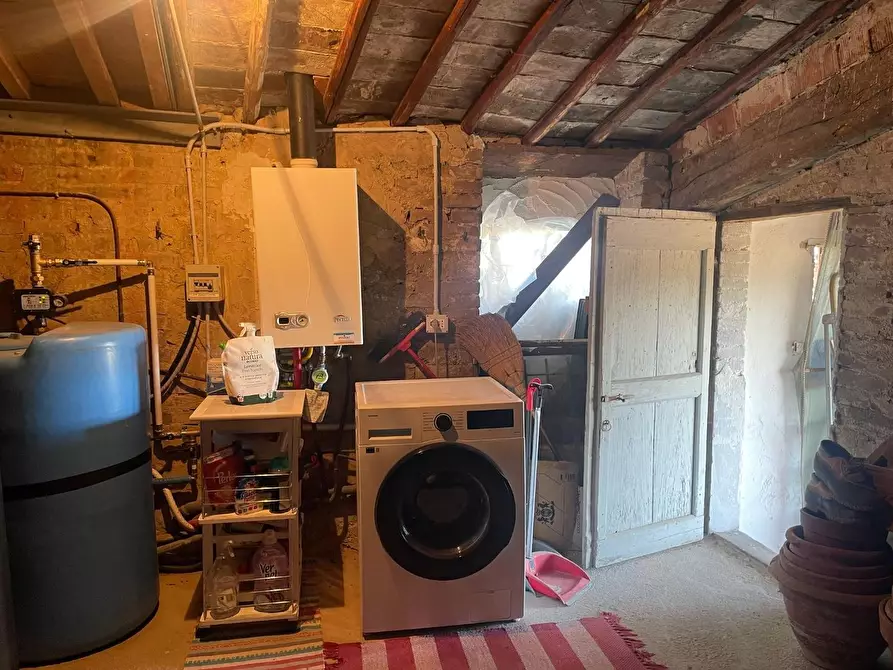 Immagine 34 di Appartamento in vendita  a Colle Di Val D'elsa