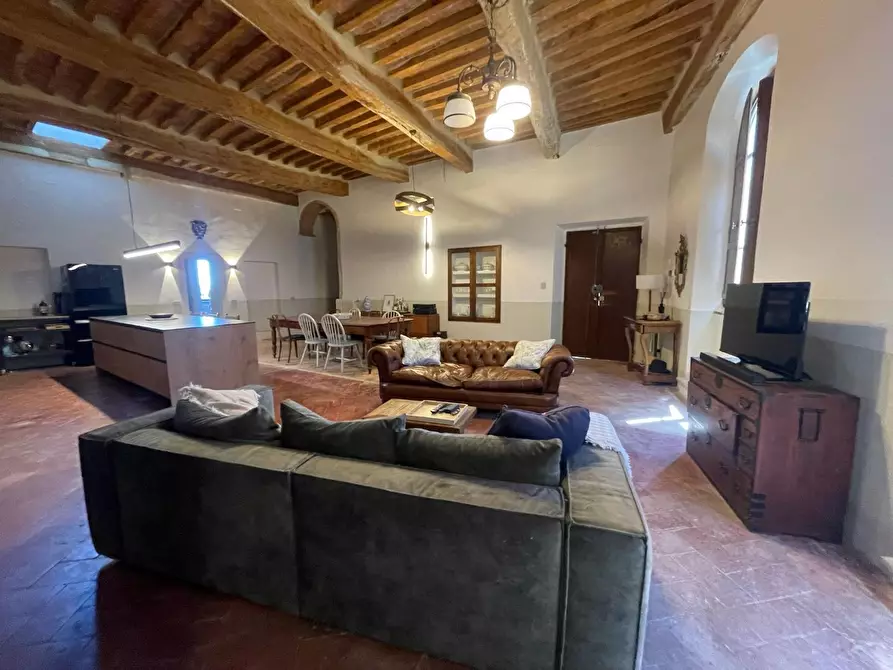 Immagine 4 di Appartamento in vendita  a Colle Di Val D'elsa