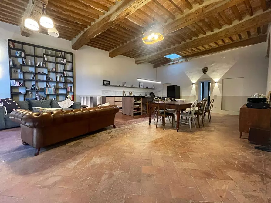 Immagine 1 di Appartamento in vendita  a Colle Di Val D'elsa