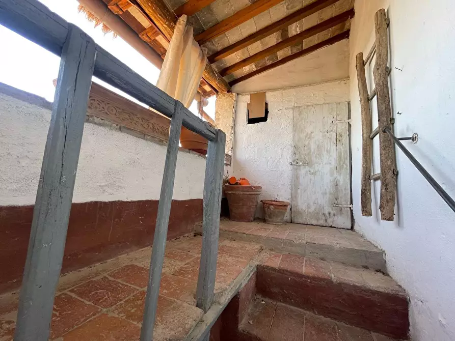 Immagine 42 di Appartamento in vendita  a Colle Di Val D'elsa