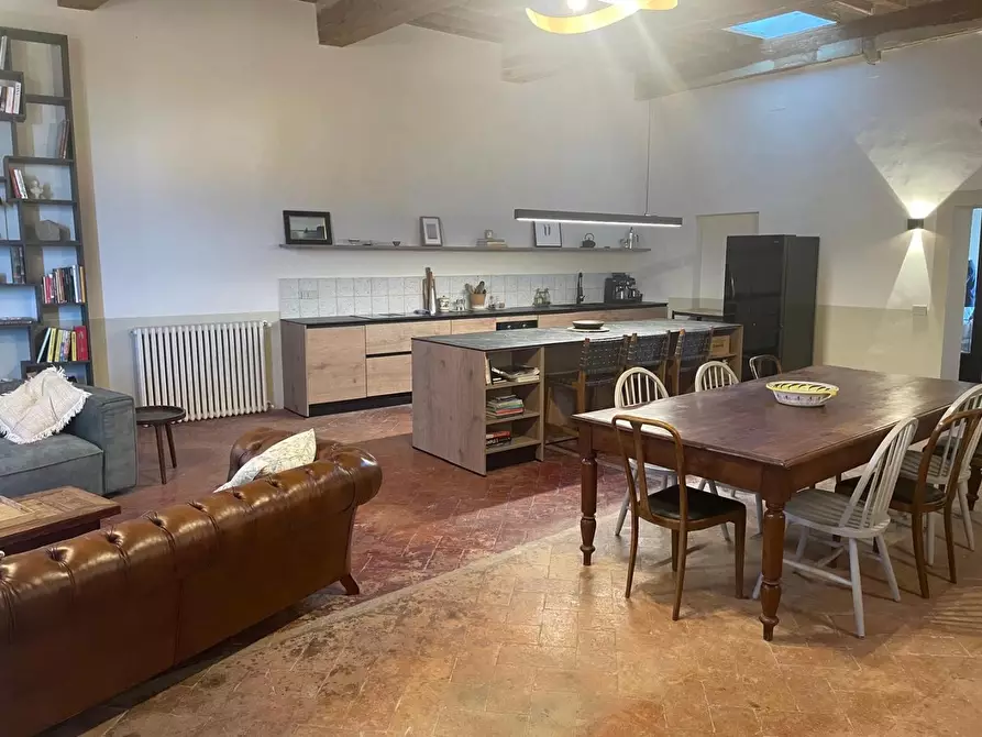 Immagine 39 di Appartamento in vendita  a Colle Di Val D'elsa