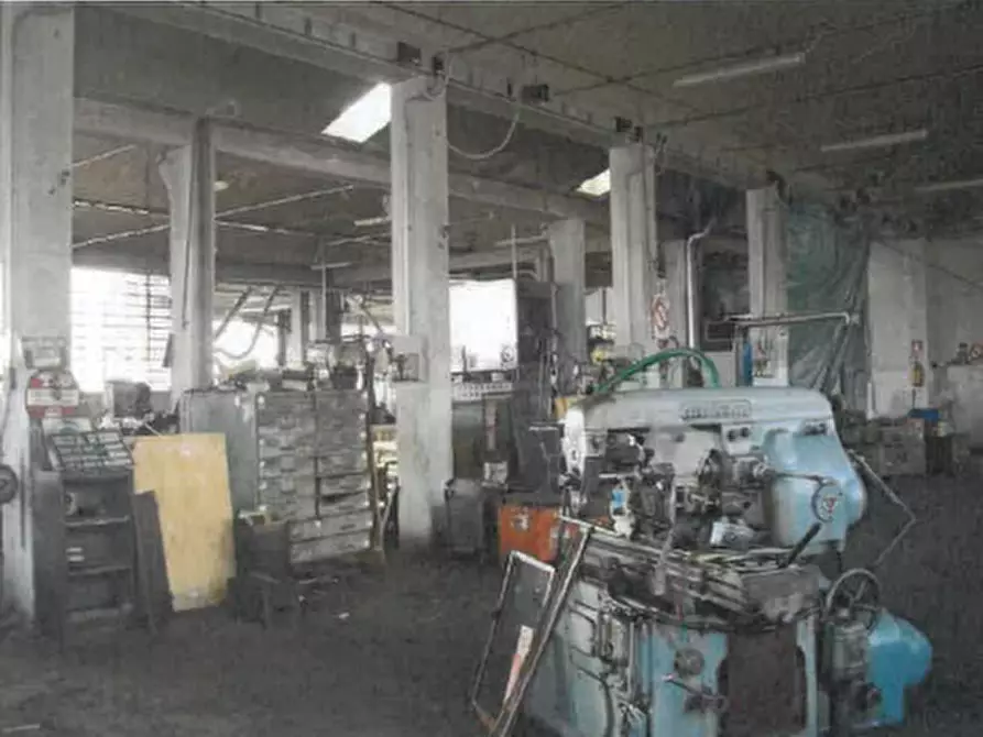 Immagine 11 di Capannone industriale in vendita  a Rivara