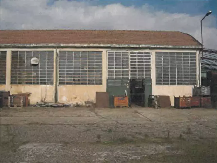 Immagine 4 di Capannone industriale in vendita  a Rivara