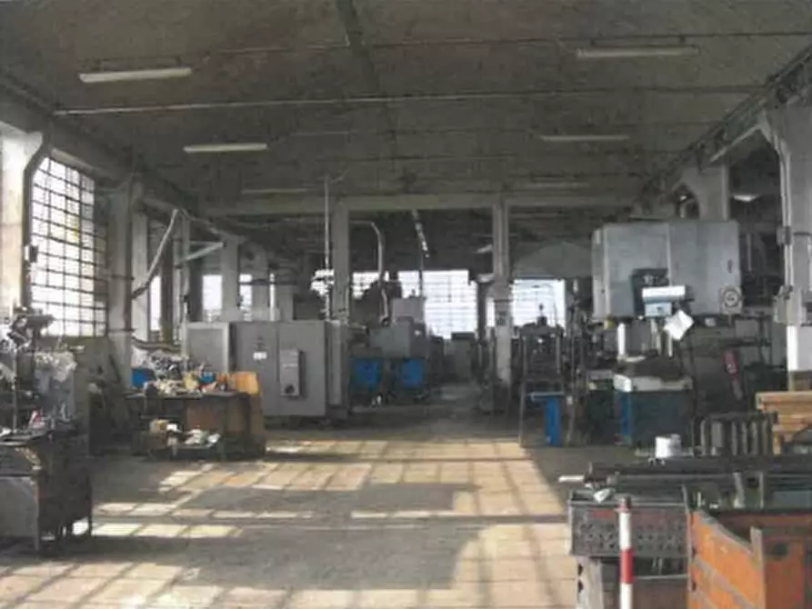 Immagine 12 di Capannone industriale in vendita  a Rivara